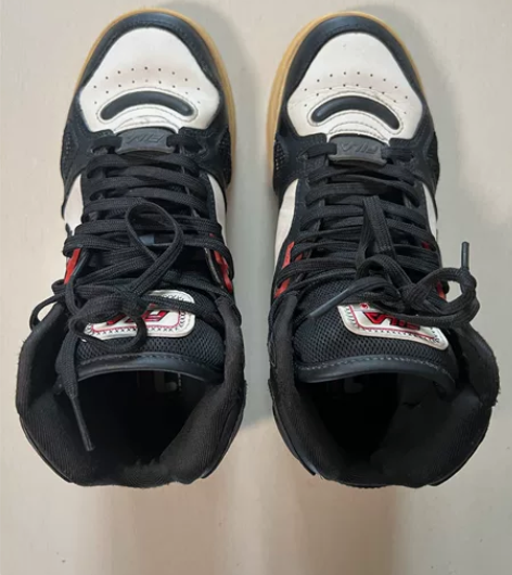 斐乐 fila 男童鞋 36码 商场九百多...