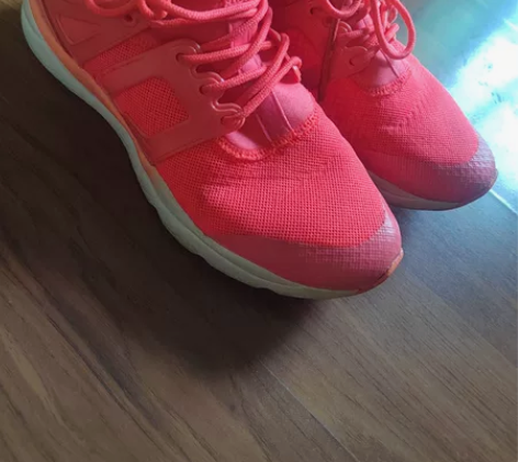 乔丹正品荧橘色网面透气运动鞋 37码，购于...