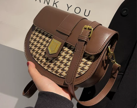 天彩翼飞 女士包，全新，满129包邮 感兴...