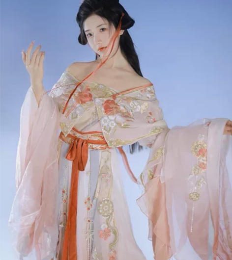 涂七七【重明之翼】原创刺绣汉服魏晋南北朝大...