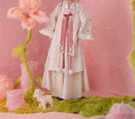 转单  七月夕汉服 绒绒 短衫绣花齐胸吊带...