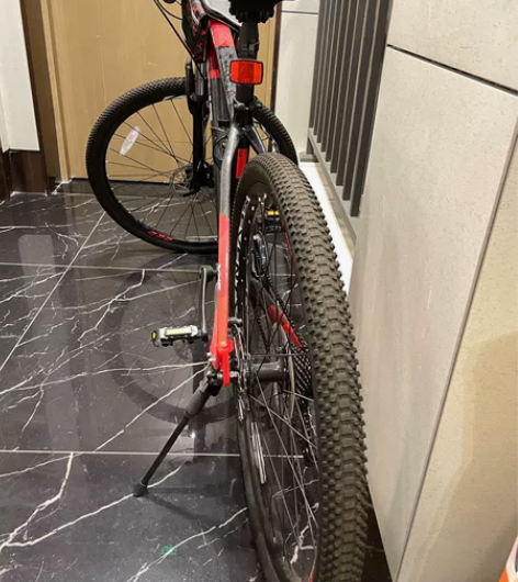 喜德盛自行车酷客600 颜色：星空黑红 车...