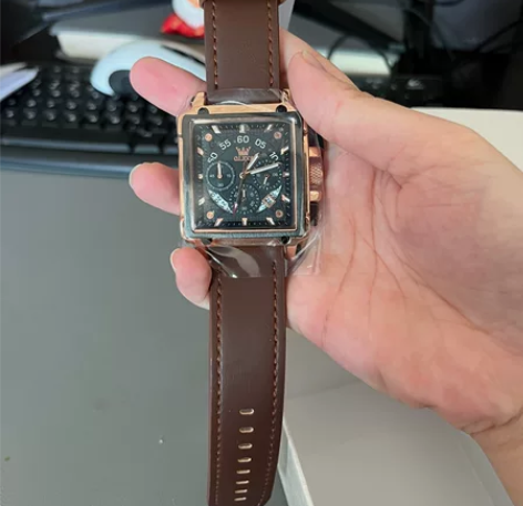 跨境业务闲置，欧利时品牌高端手表，保证正品...