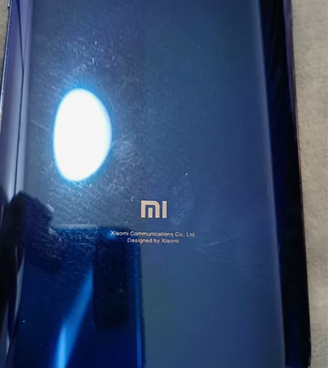 小米9，功能都正常，卖了的原因是因为多余，...