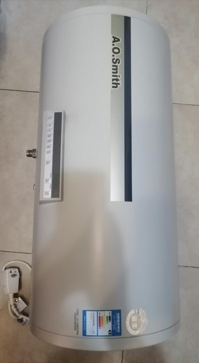 自用A.O史密斯热水器，功能强大且完好，外...