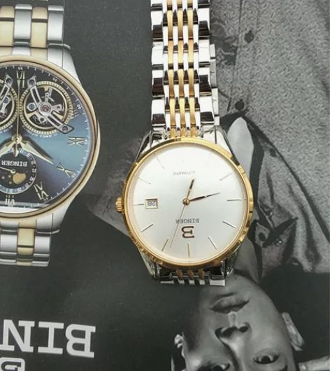 精工机芯宾格机械表三百多卖 感兴趣的话点“...