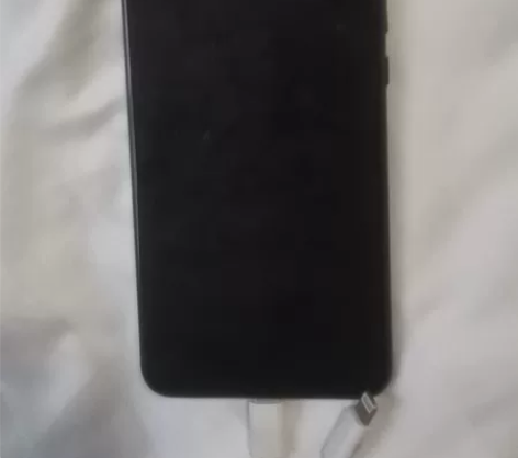 华为nave3 配置不详，有屏幕密码后壳坏...