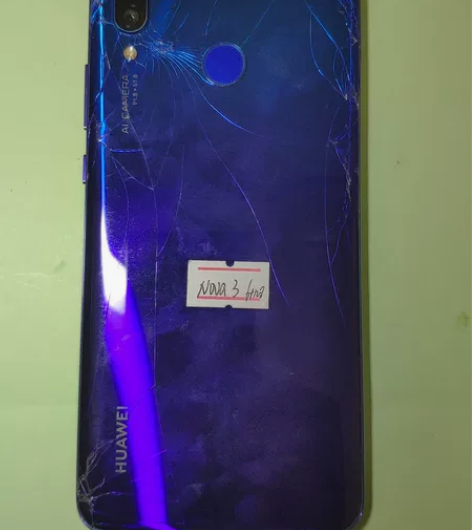 华为nova3，内爆，6+128，开机一切...