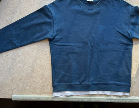 【闲置转卖】休闲假两件男士卫衣。 1、购入...