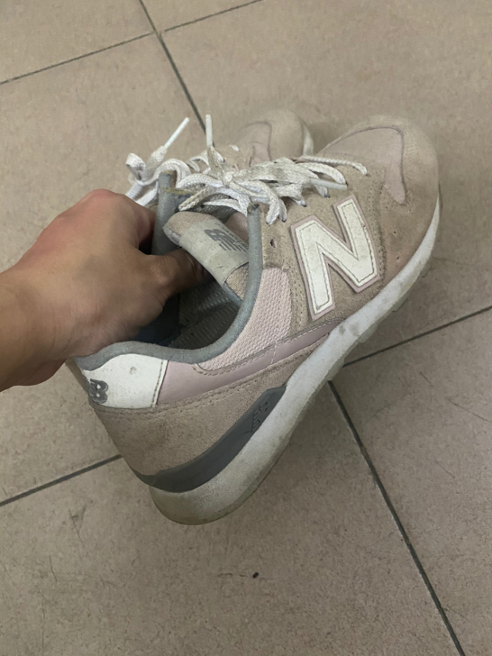 新百伦鞋子，35码，穿过3次