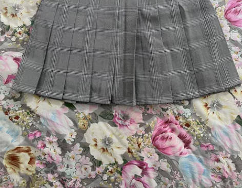 全新百褶裙 13/条 格子s码 灰色xs码...