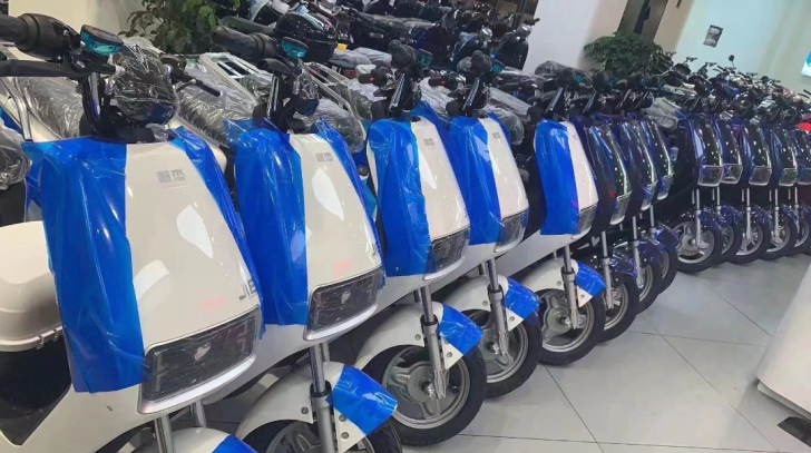 免押金出租新国标电动车。续航20公里到12...