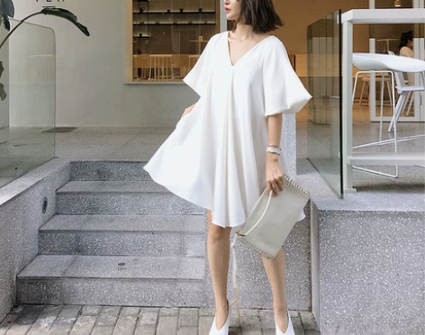?V领白色冷淡风雪纺连衣裙女夏2018新款...