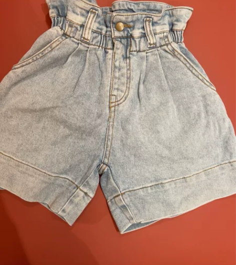 高腰花苞牛仔短裤 85新以上 120-13...