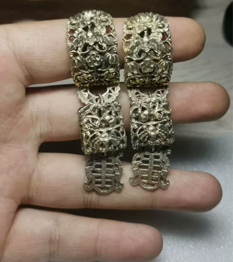 银鎏金耳饰，带落款，工艺一流，保存完好，喜...