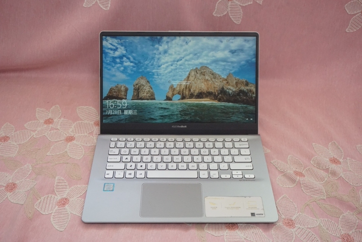 华硕灵耀s4300，i7八代，mx150笔...