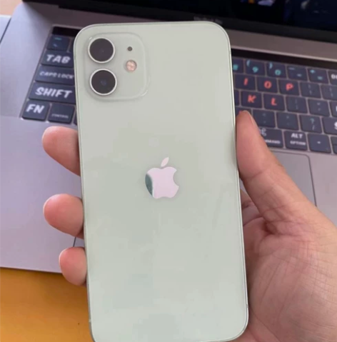 苹果12绿色 128g内存 成色很新 没有...