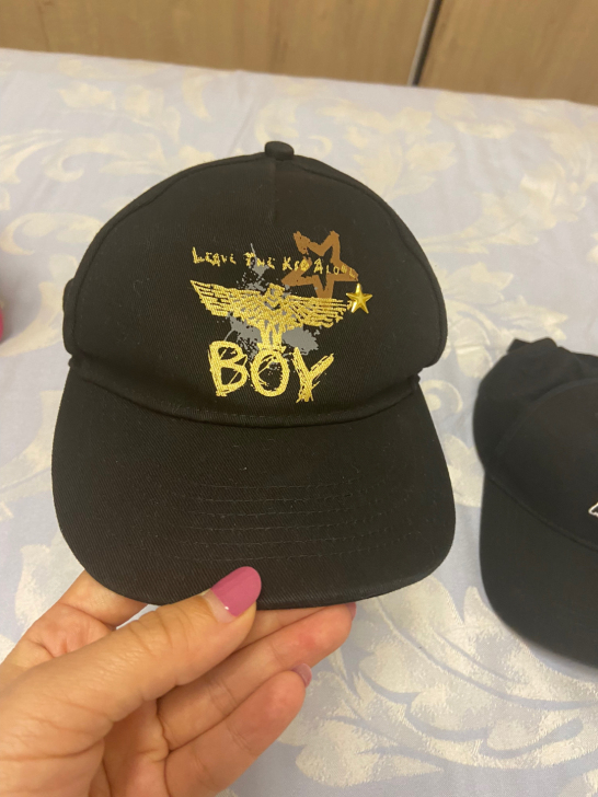 适合7-10岁男孩帽子，几乎全新，boy家...