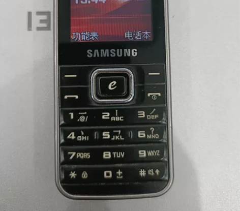 三星329i，电信手机，保守95新往上，全...