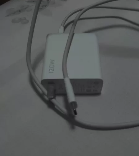 黑鲨5pro原装充电器一套没用过小米官网卖...