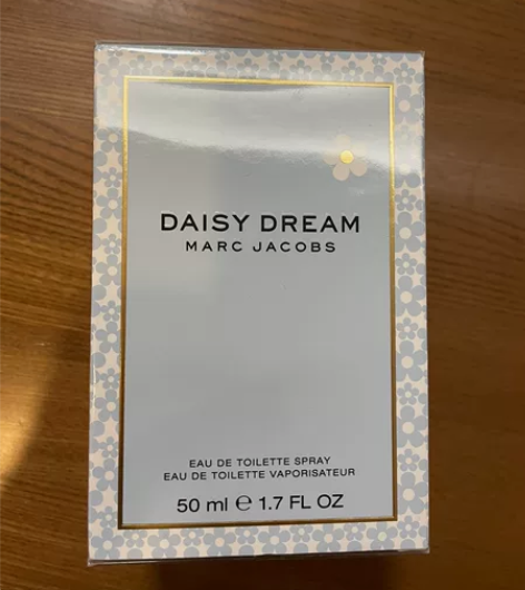 全新未拆梦境小雏菊香水50ml 朋友送的,...