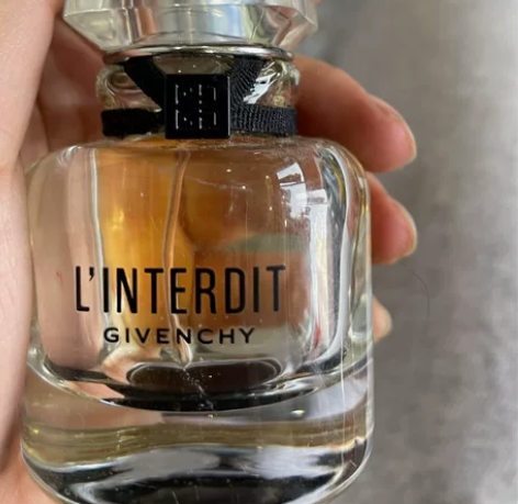 纪梵希心无禁忌香水，用了一半。购于官方旗舰...