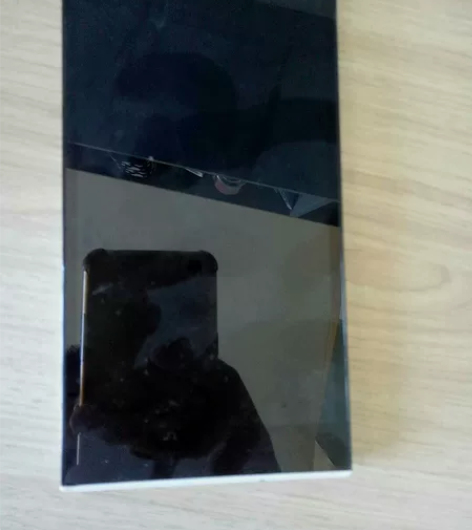 海信手机，好早了。闲置在家。二手物品售出概...