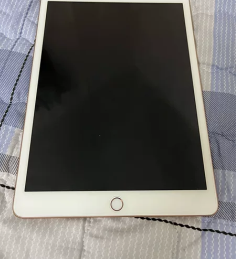 ipad7 128 2019款国行金色10...