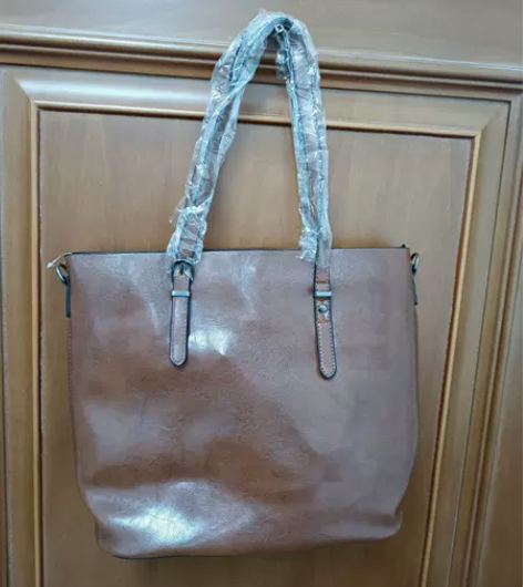 全新油蜡牛皮包女士手提包小挎包 感兴趣的话...