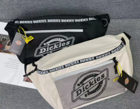 潮牌斜挎包男士腰包王一博同款新款胸包女单肩...