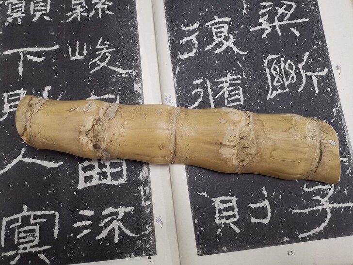 佛肚竹,可做茶则,臂隔,摆件等等,放仓库1...