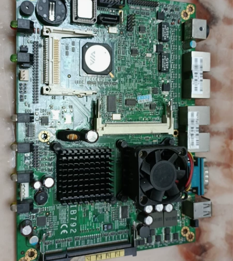 四口主板 感兴趣的话点“我想要”和我私聊吧...