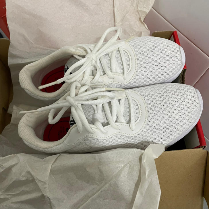 nike耐克跑步鞋运动鞋 专柜实体购入