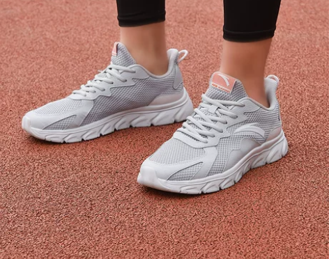 安踏运动鞋男鞋跑步鞋秋冬新款官方旗舰正品皮...