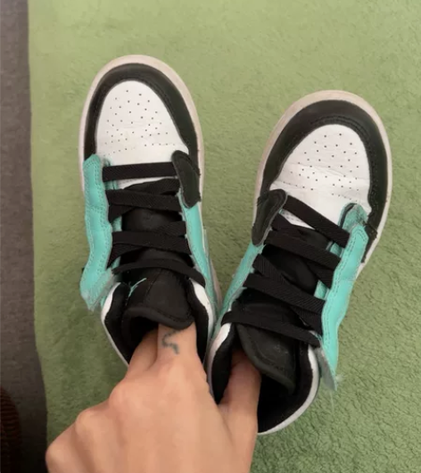 乔丹…请自行做功课！别墨迹！孩子的鞋正品一...