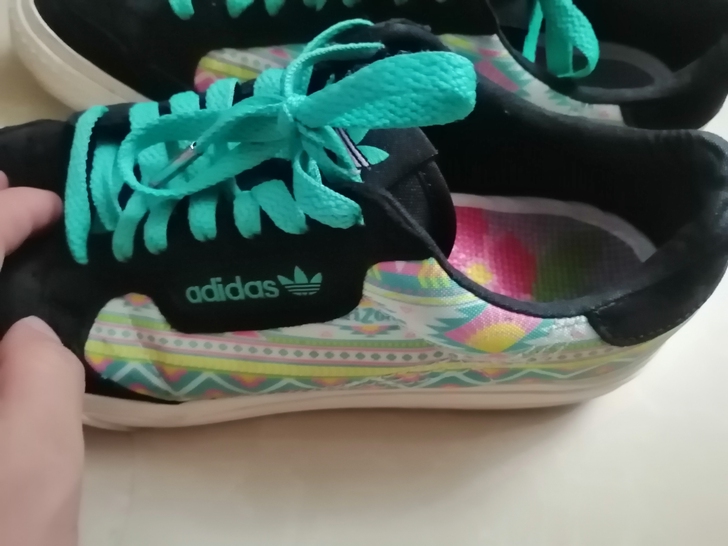 Adidas美国买的，穿着有点长，又要的拍吧