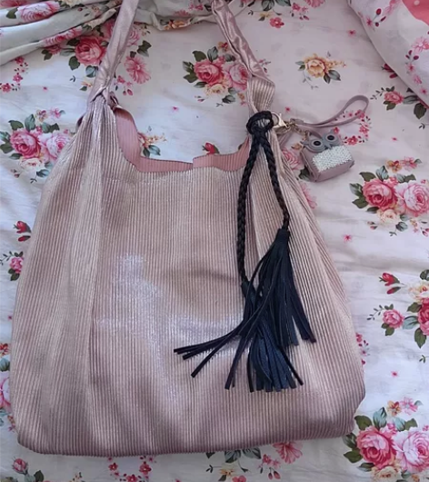 35包邮不议价 感兴趣的话点“我想要”和我...