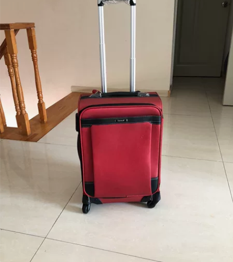 全新一次未用旅行箱 高54cm 宽36cm...