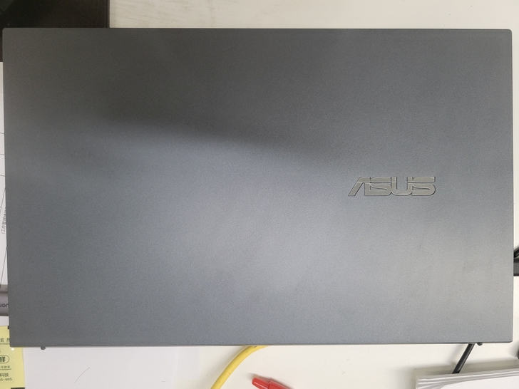 华硕 凌锋     不是普通灵耀     ...