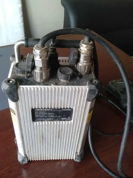 极飞植保无人机充电器