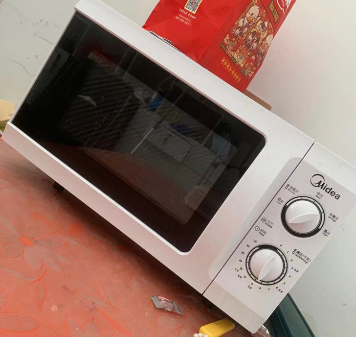 美的微波炉大润发购入，原价300现120出...