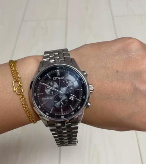 西铁城光动能手表，型号记不清了，香港免税店...