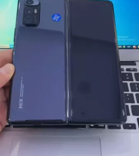 小米mix fold 12+256 大折叠 ，运行速度快，成...