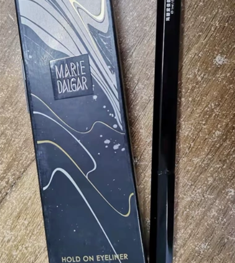 玛丽黛佳毅力持久眼线笔 原价99，全码 全...