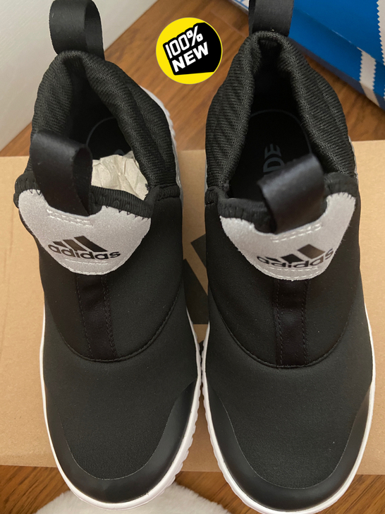 Adidas/阿迪达斯 拼接运动鞋，表面织...