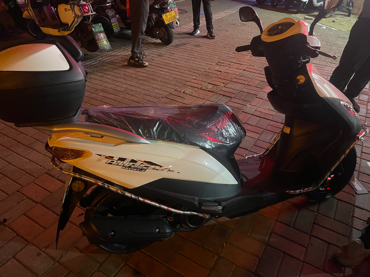 同城批发摩托车啊900元起铃木豪爵本田