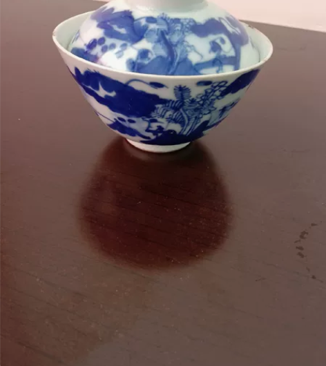 大清洋蓝盖碗一个画片漂亮有一点细线几乎看不...