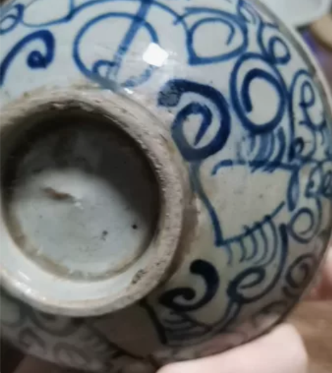 清代末期嘉庆道光年间，老青花碗，云纹，保存...