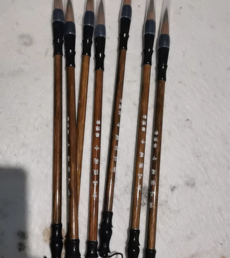 贡品狼毫中楷毛笔，买多了！有需要的转让。一...