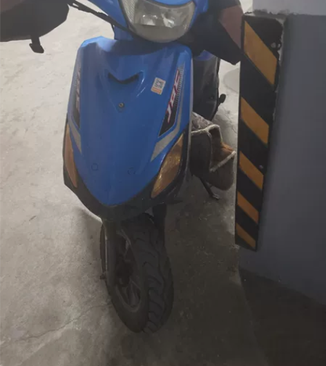 建设国威踏板摩托车，需要过户，保险到202...